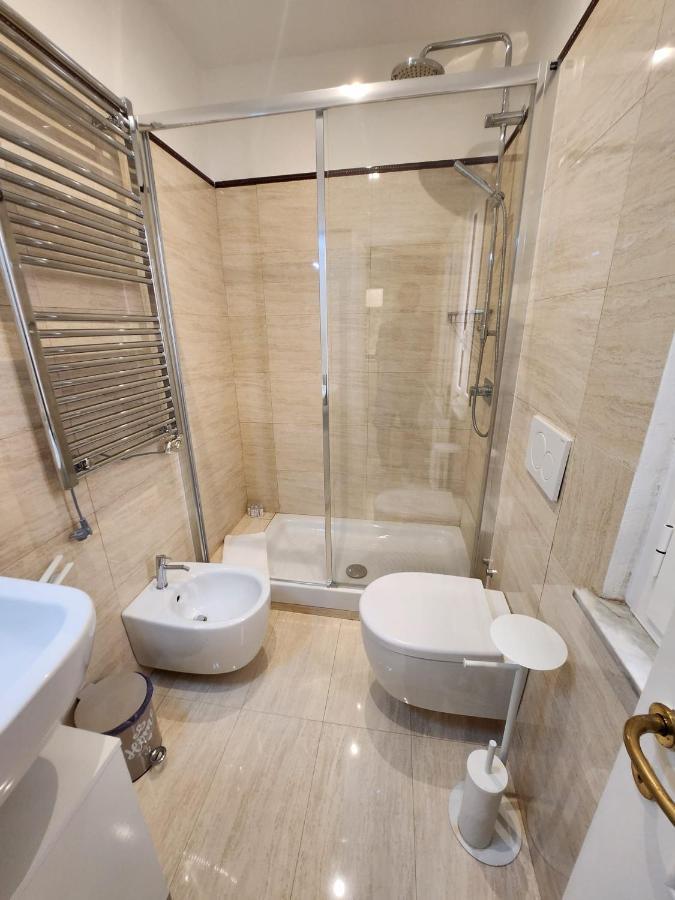Monolocale Suite Con Terrazzino Roma Exterior foto